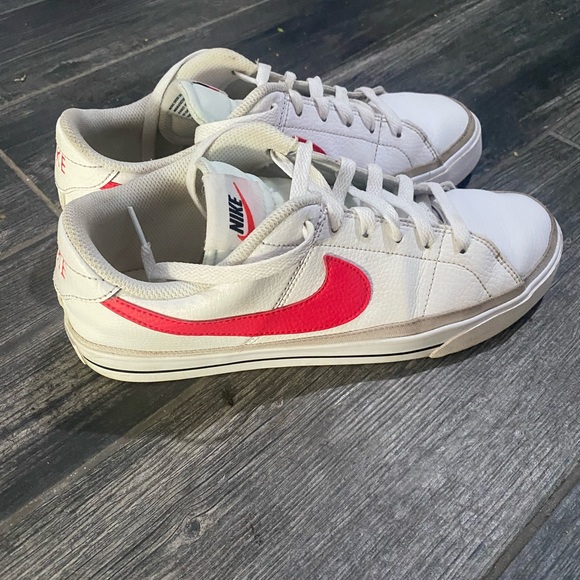 Nike Shoes - Nike court legacy shoes